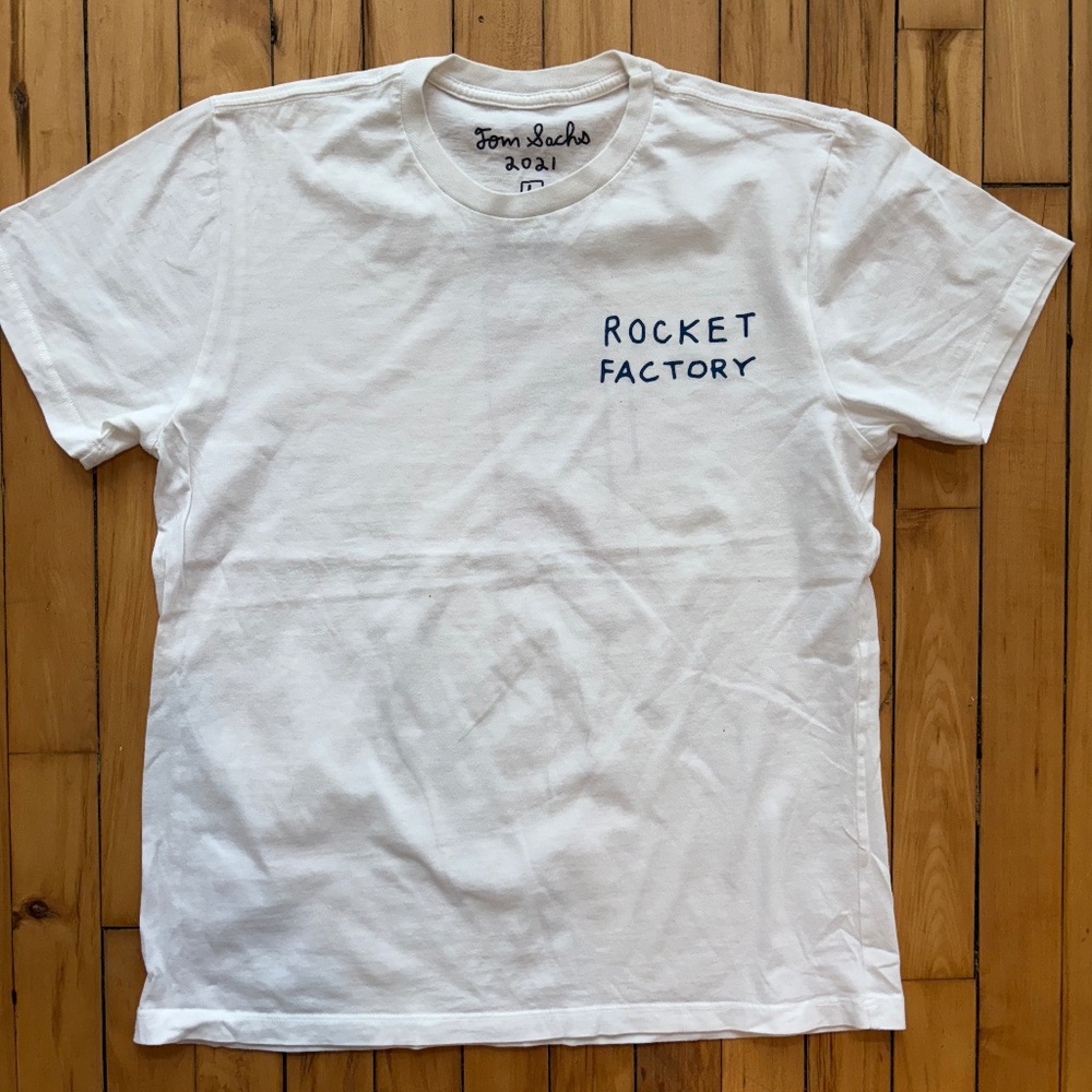 Tom Sach's T-shirt size L